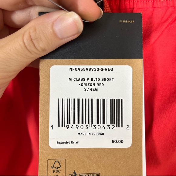 NWT The North Face Horizon Red Class V Belted Shorts Swim Trunks - Picture 4 of 6